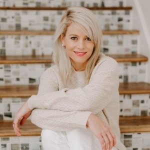 YOLANDE LOFTUS